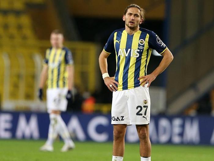 Son dakika Fenerbahçe haberi... İsmail Kartaldan sürpriz karar Sarı lacivertlilerin Hatayspor maçına çıkması beklenen 11i