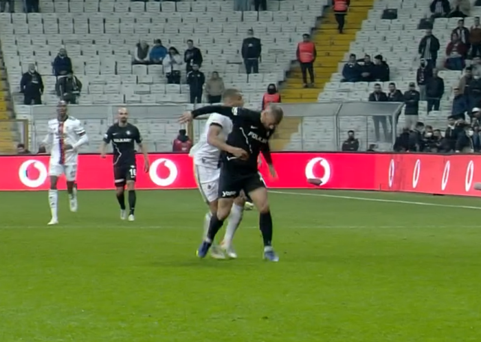 Deniz Çoban yorumladı Ali Şansalanın performansı, Beşiktaşın iptal edilen golleri, Altayın penaltı beklediği pozisyon...