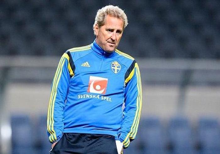 Erik Hamren (İsveç)