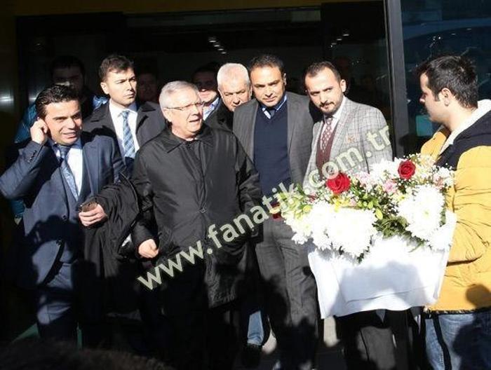 Aziz Yıldırım Giresuna gitti, yer yerinden oynadı