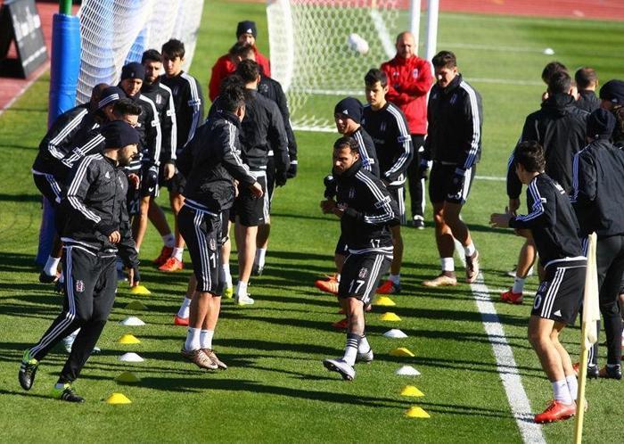 Ramon Motta Beşiktaşa veda etti