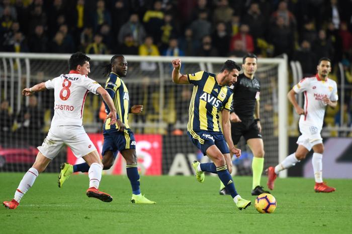 Gecenin sorusu (Mehmet Demirkol)