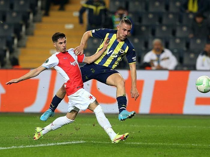 Fanatik Gazetesi yazarları Fenerbahçe - Slavia Prag maçını değerlendirdi