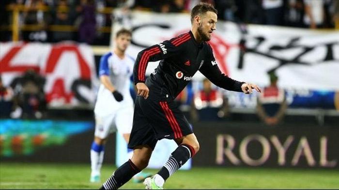 ALEXANDER MİLOSEVİC
