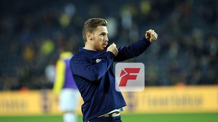 Fenerbahçenin yenilerine büyük ilgi