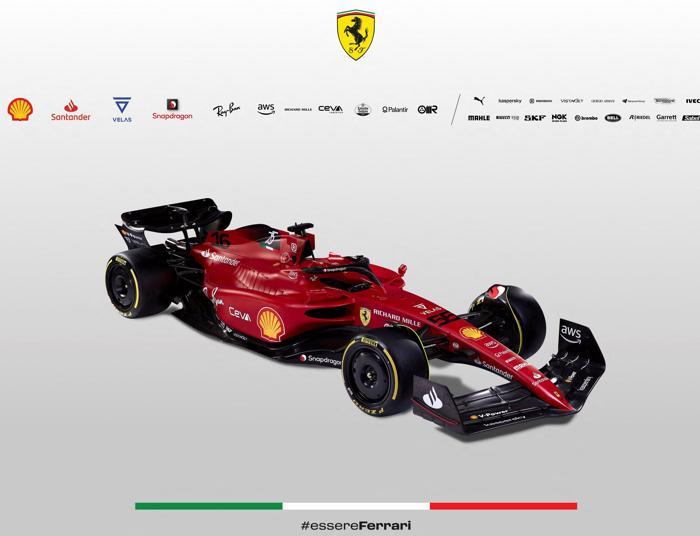 Formula 1de Ferrari 2022 aracını tanıttı