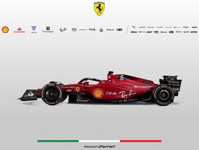 Formula 1de Ferrari 2022 aracını tanıttı