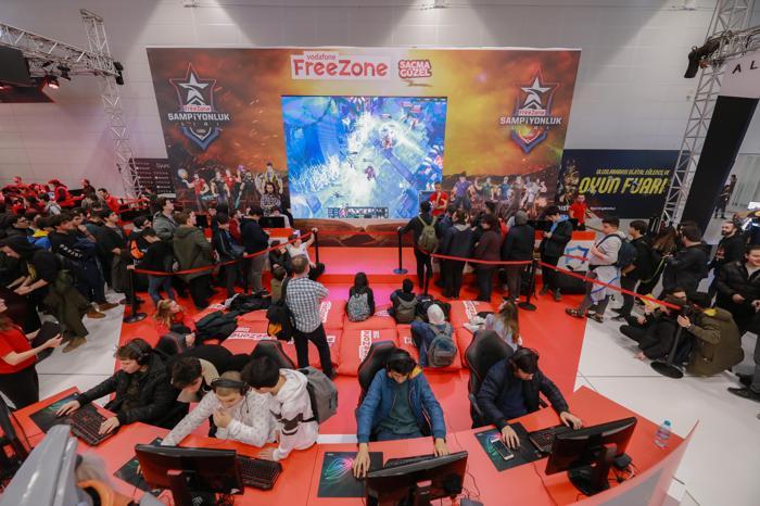 Gaming İstanbul 2019 oyunseverleri buluşturmaya devam ediyor