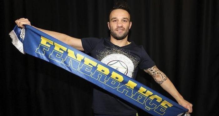 FENERBAHÇEDE VALBUENA DEPREMİ