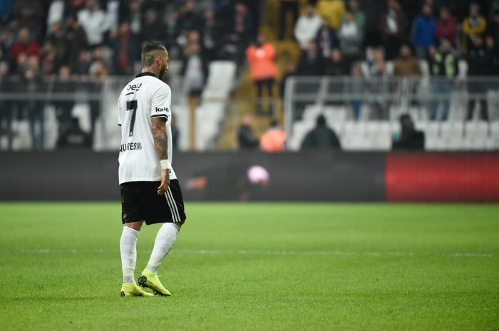 Uyanık Quaresma Bedavaya gidemezsin