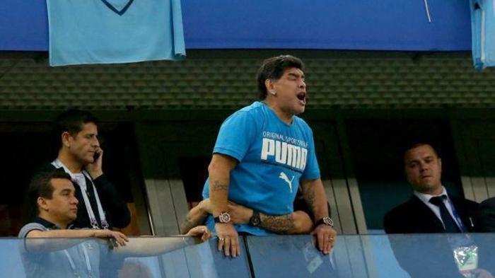 Maradonaya ne oldu Hastaneye gitmemiş