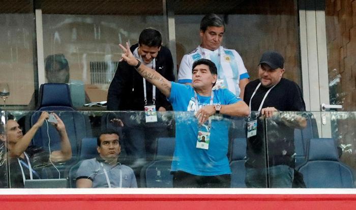 Maradonaya ne oldu Hastaneye gitmemiş