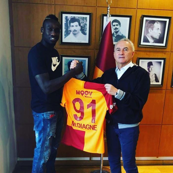 Diagne ve Mitroglou Galatasarayın yeni forvetlerinin tüm bilinmeyenleri...