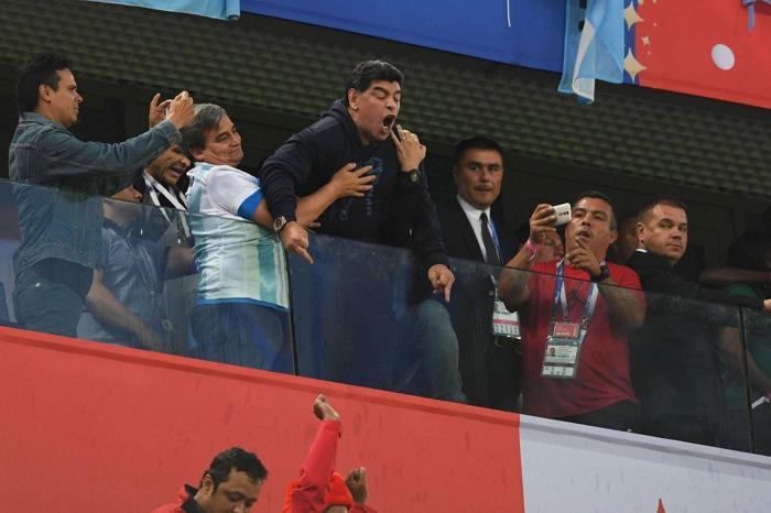 Maradonaya ne oldu Hastaneye gitmemiş