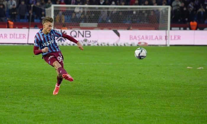 Trabzonspor, Abdullah Avcı yönetiminde rakipsiz Ligi domine eden muhteşem kadro...
