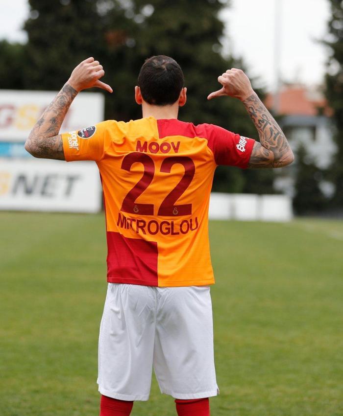 Galatasarayın yeni transferi Mitroglounun forma numarası belli oldu