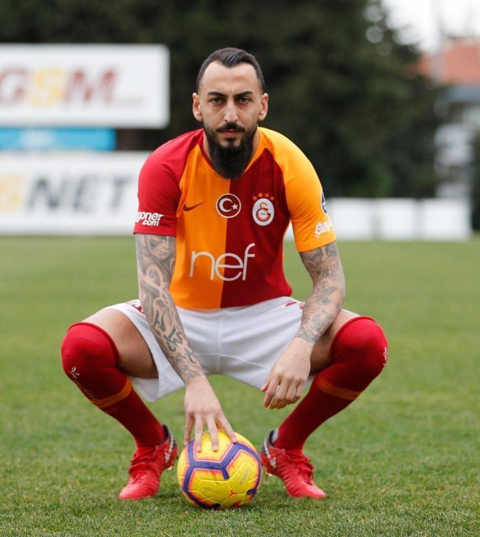 Galatasarayın yeni transferi Mitroglounun forma numarası belli oldu