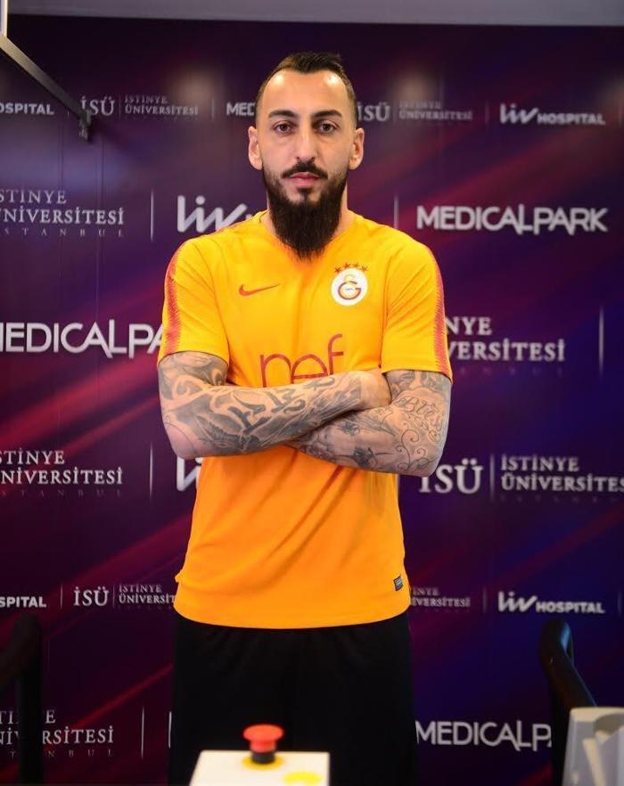 Galatasarayın yeni transferi Mitroglounun forma numarası belli oldu