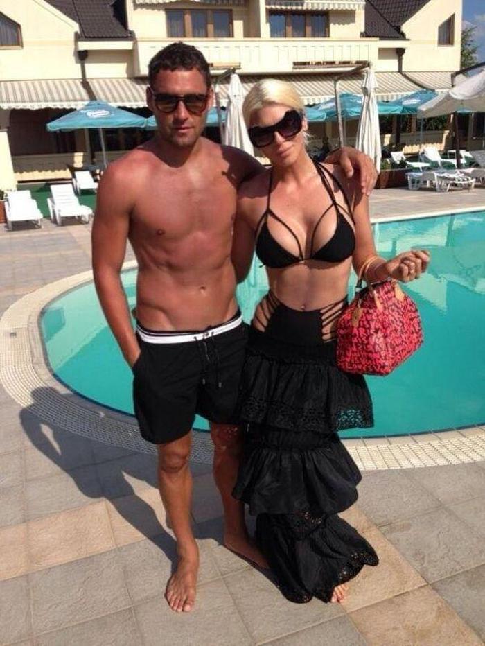 JELENA KARLEUSA - DUSKO TOSİC