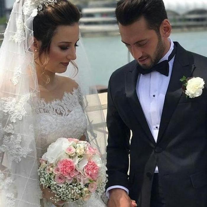 Hakan – Sinem Çalhanoğlu çifti boşanıyor mu
