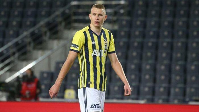 Fenerbahçeli Szalai için kesenin ağzını açtılar