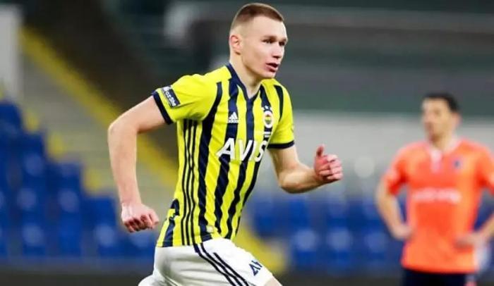 Fenerbahçe iyi bir teklif aldığını söyleyene kadar kalacağım