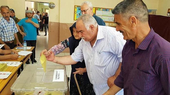 Türkiyeden seçim manzaraları