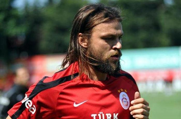 EN ŞIK GİYİNEN FUTBOLCU