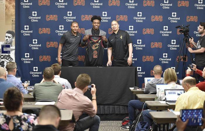Yeni formalarıyla 2018 NBA Draftının yıldızları