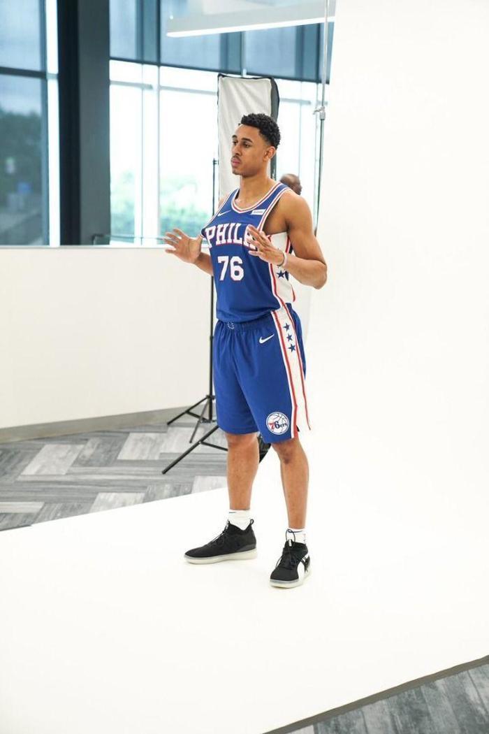 Yeni formalarıyla 2018 NBA Draftının yıldızları