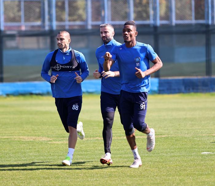 Adana Demirsporun Beşiktaş maçı muhtemel 11