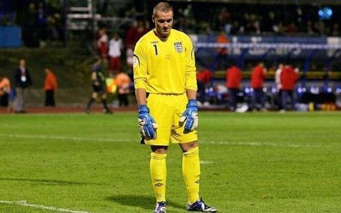 PAUL ROBINSON