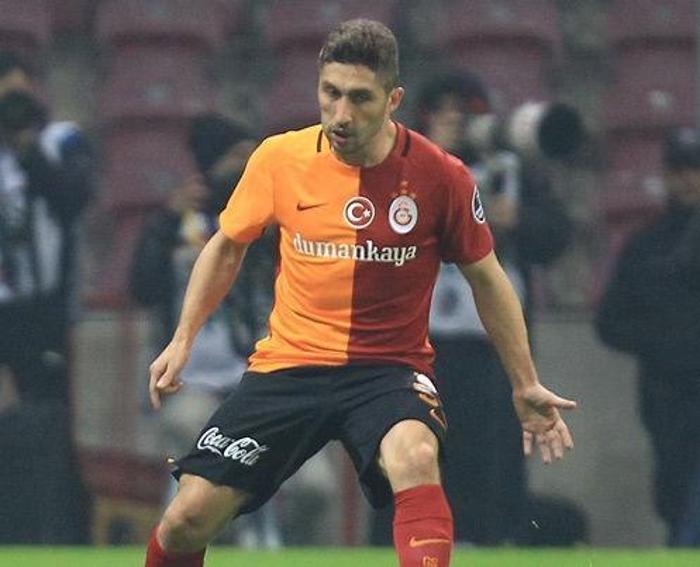 Galatasarayda Burak Yılmaz ve Selçuk İnan bombası...