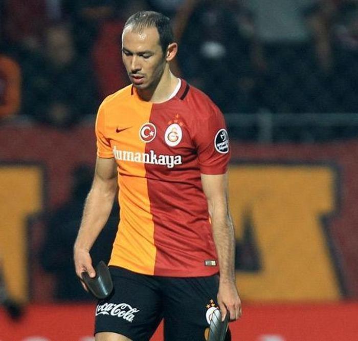 Galatasarayda Burak Yılmaz ve Selçuk İnan bombası...
