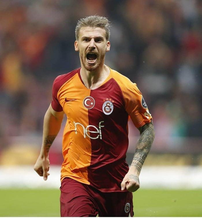 Galatasaray Eren Derdiyok ve Serdar Azizi takasta kullanacak