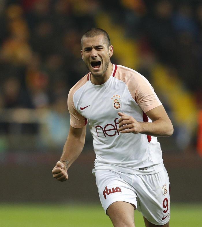Galatasaray Eren Derdiyok ve Serdar Azizi takasta kullanacak
