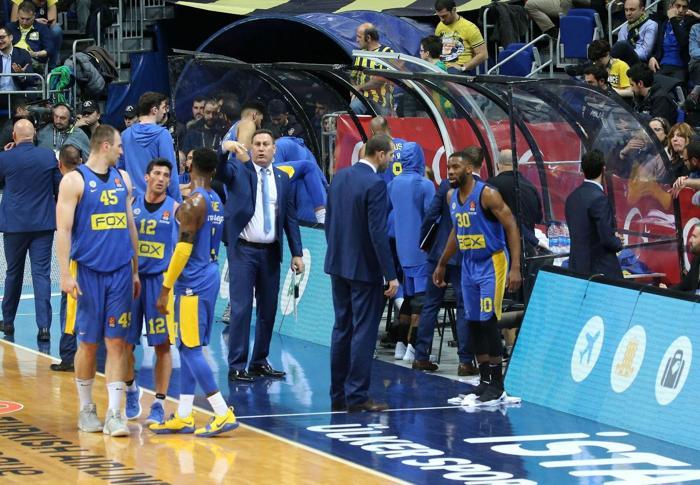 Fenerbahçeden Maccabiye bayrak misillemesi