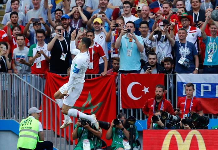 Ronaldo güldü Dirar ağladı