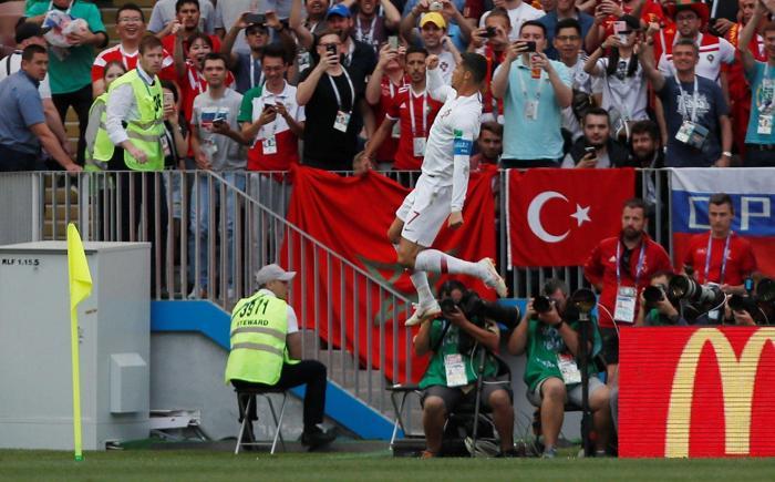 Ronaldo güldü Dirar ağladı