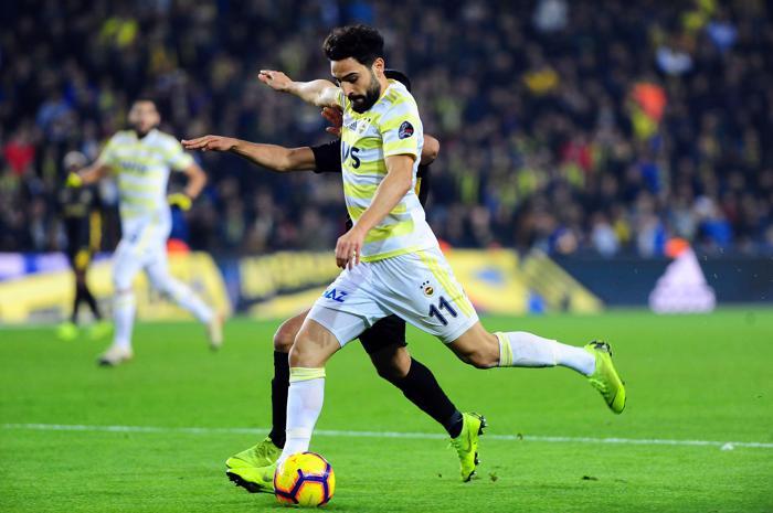 Gecenin sorusu (Erman Özgür)