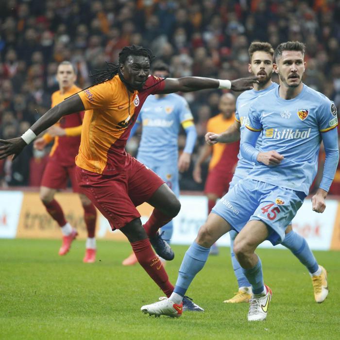 Fanatik yazarları Galatasaray - Kayserispor maçını değerlendirdi: Karanlığa doğru