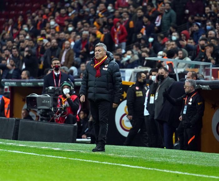 Fanatik yazarları Galatasaray - Kayserispor maçını değerlendirdi: Karanlığa doğru