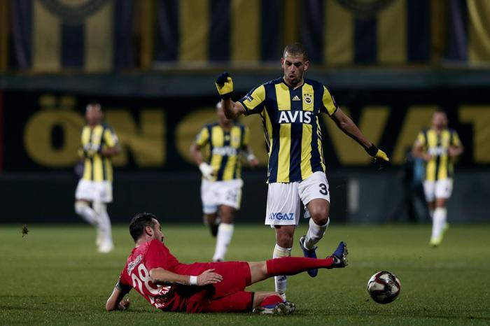 Fenerbahçeye Slimani müjdesi