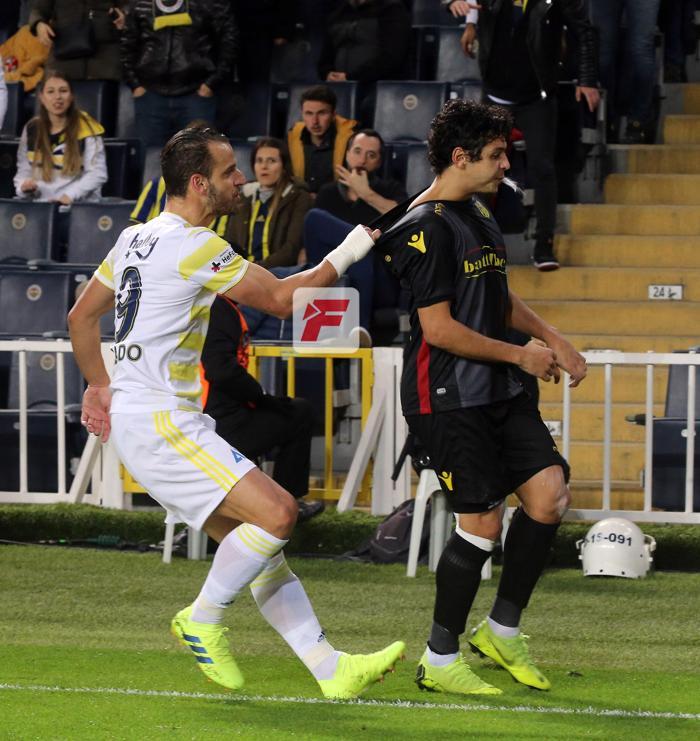 Guilhermenin yaptığı hareket Fenerbahçeli futbolcuları çıldırttı