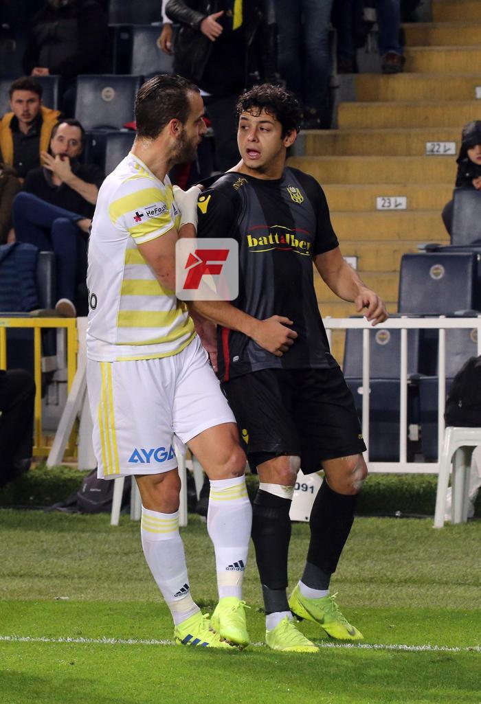 Guilhermenin yaptığı hareket Fenerbahçeli futbolcuları çıldırttı