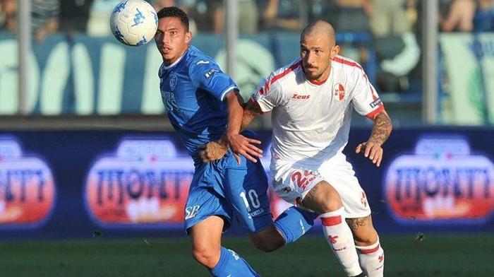 Galatasaray Ismael Bennaccer transferinden vazgeçmiyor