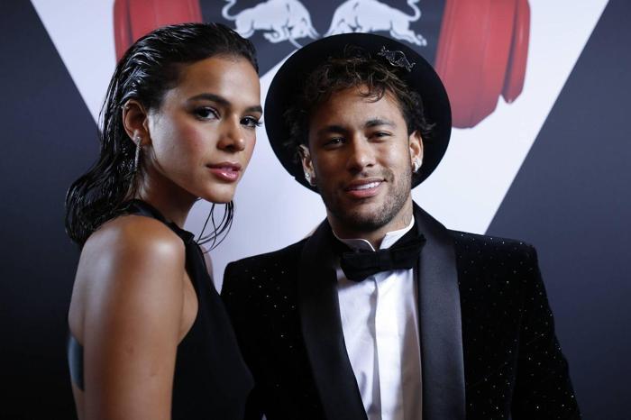 Neymar sakat sakat partiledi