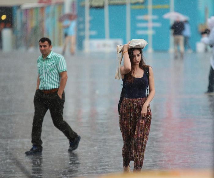 Meteoroloji İşleri Genel Müdürlüğü de sağanak yağış uyarısı yapmıştı. Uyarıda şöyle denilmişti: