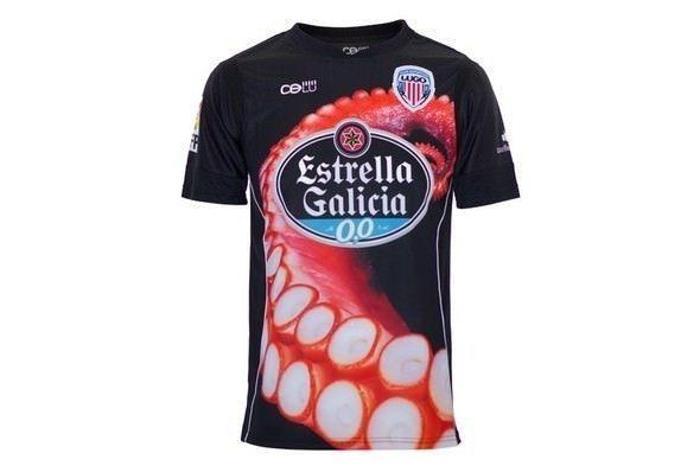 Dünya futbol tarihinin en kötü formaları