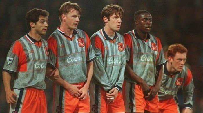 Dünya futbol tarihinin en kötü formaları